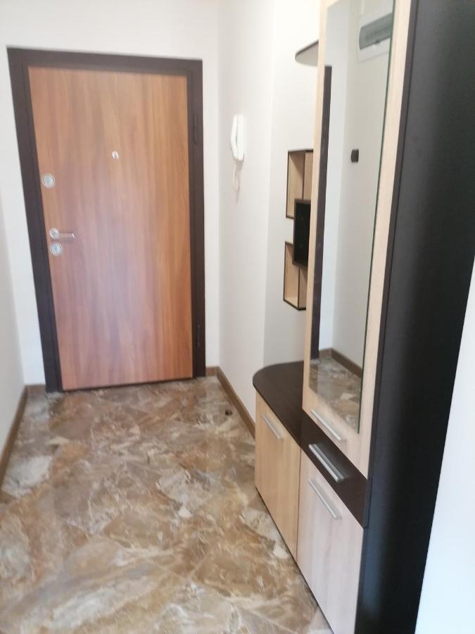 Апартамент Фея - Топ Център, Безплатно Паркомясто Gabrovo Exteriör bild